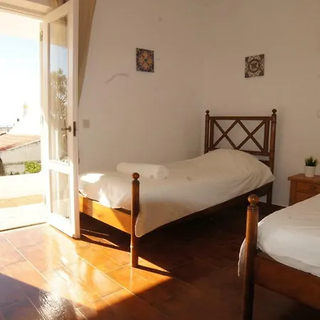 Almost Beachfront 2 Bedroom Townhouse Sleeps 6 펜션 *