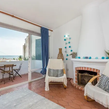 Almost Beachfront 2 Bedroom Townhouse Sleeps 6 라고스